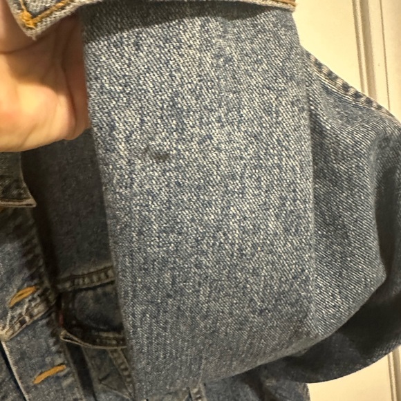 Vintage small Levi’s denim jacket - Picture 2 of 5